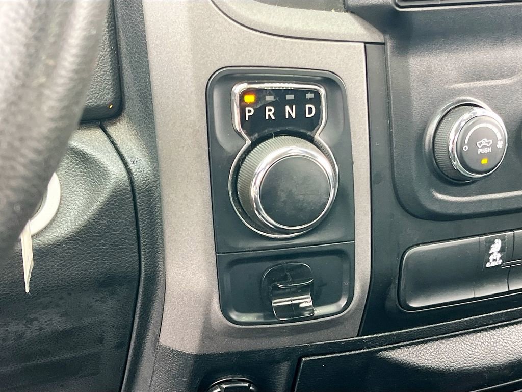 Used 2018 RAM 1500 Express RWD image 16