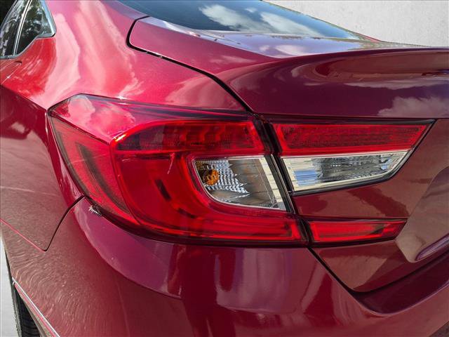 Used 2021 Honda Accord EX image 11