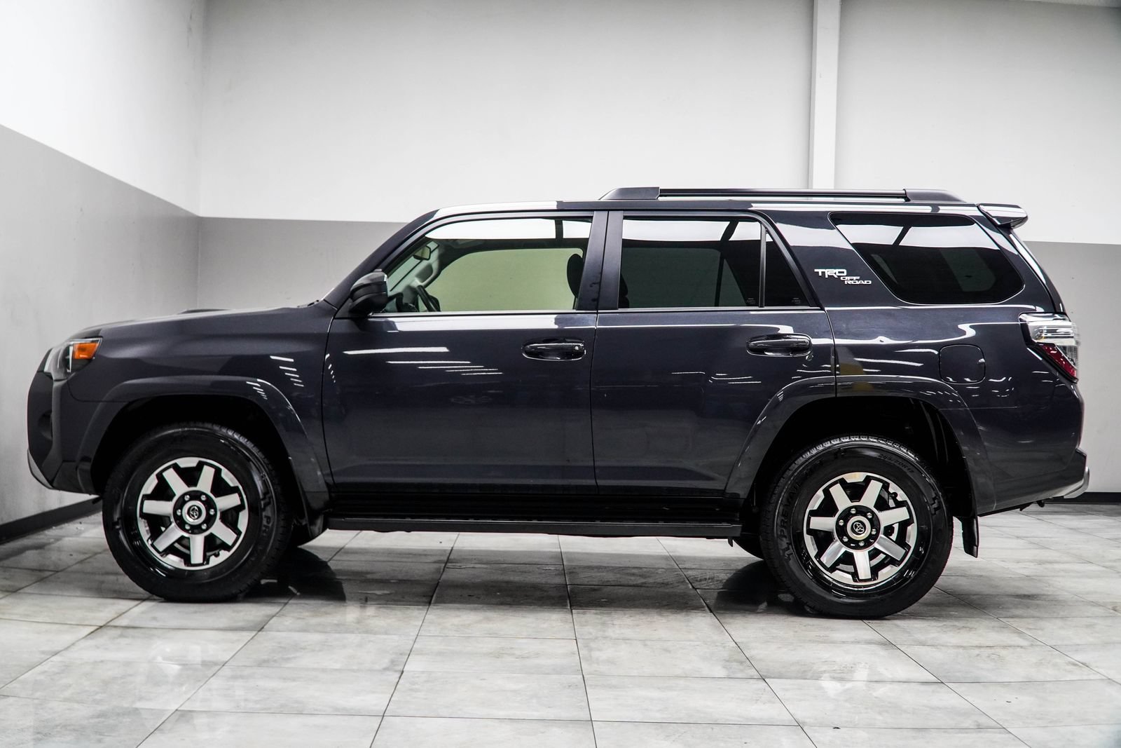Used 2024 Toyota 4Runner TRD Off-Road AWD/4WD image 10