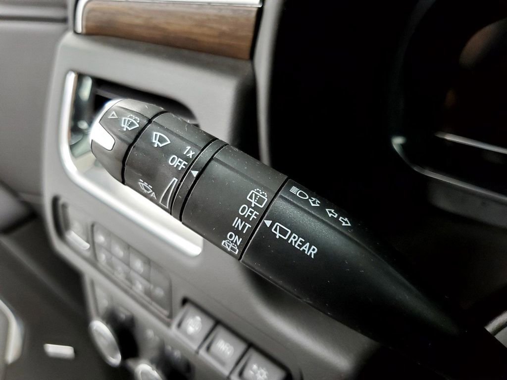 Used 2022 Chevrolet Tahoe High Country image 37