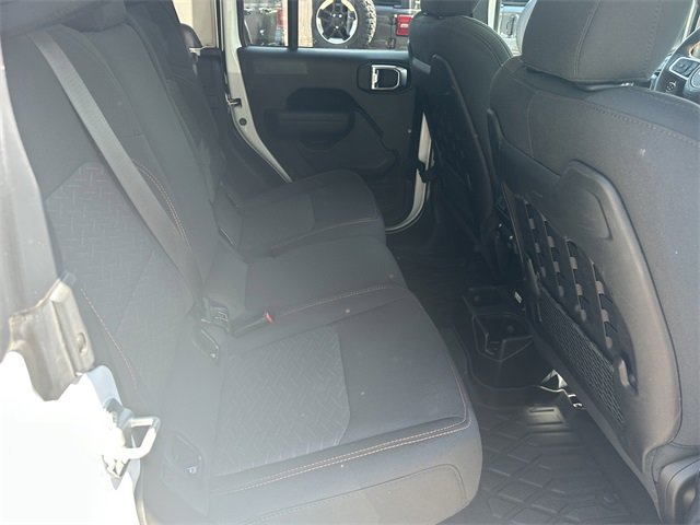 Used 2023 Jeep Gladiator Mojave w/ Trailer Tow Package image 15