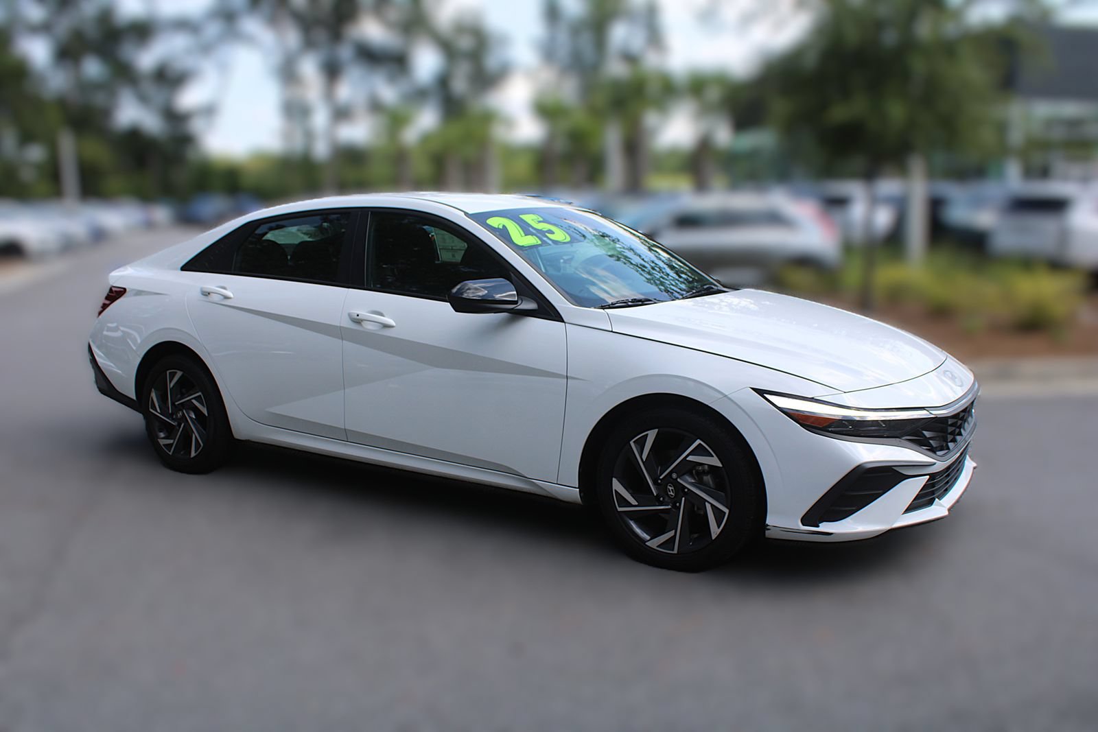 Used 2025 Hyundai Elantra Sport FWD image 14