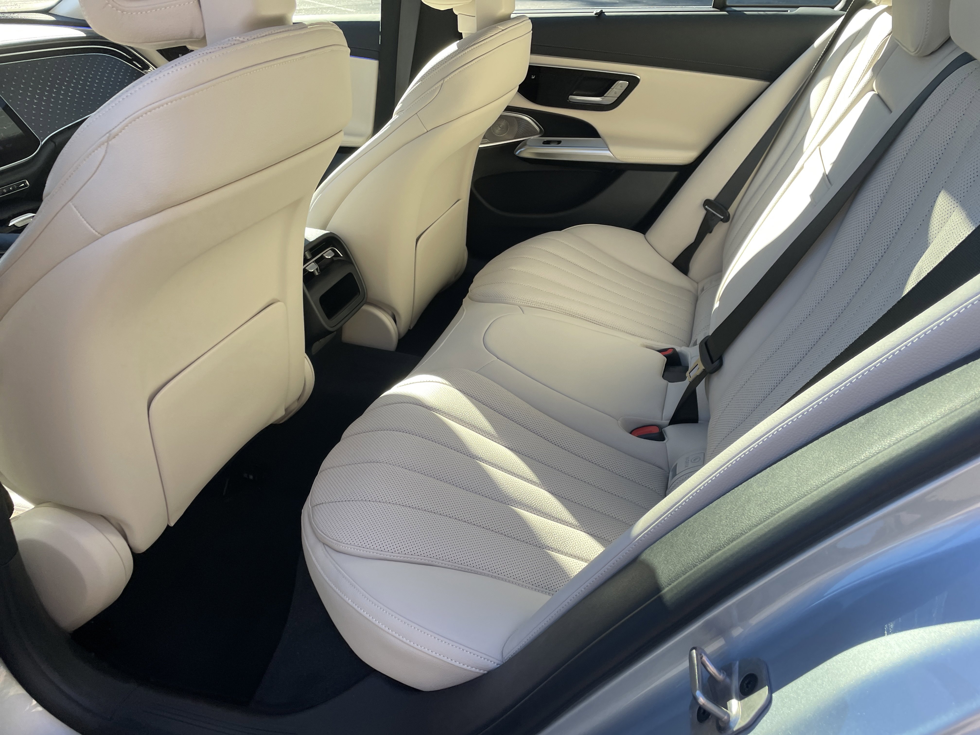 New 2026 Mercedes-Benz E 450 4MATIC All-Terrain Wagon image 36