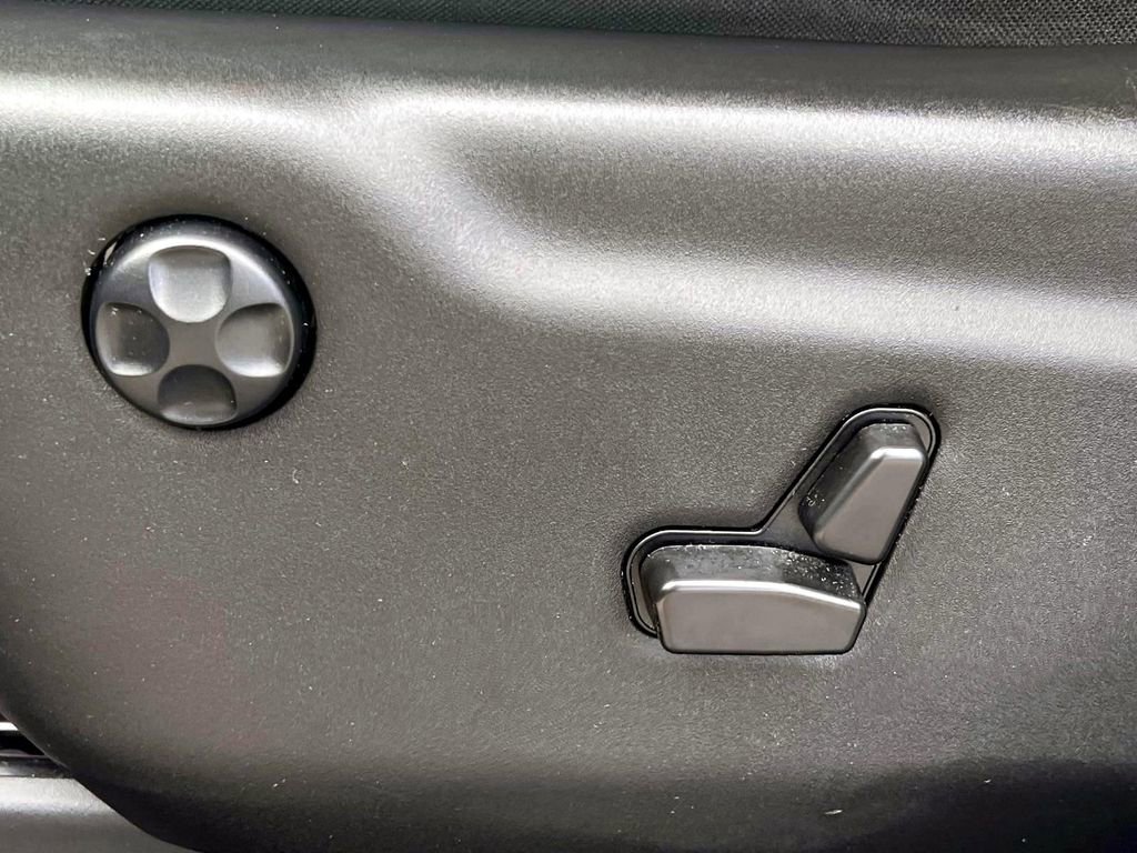 Certified 2024 Dodge Durango GT w/ Blacktop Package image 18