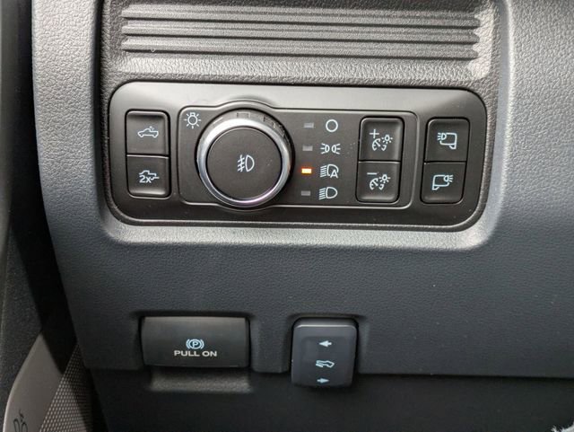 New 2026 Ford F350 Lariat w/ Black Appearance Package image 15