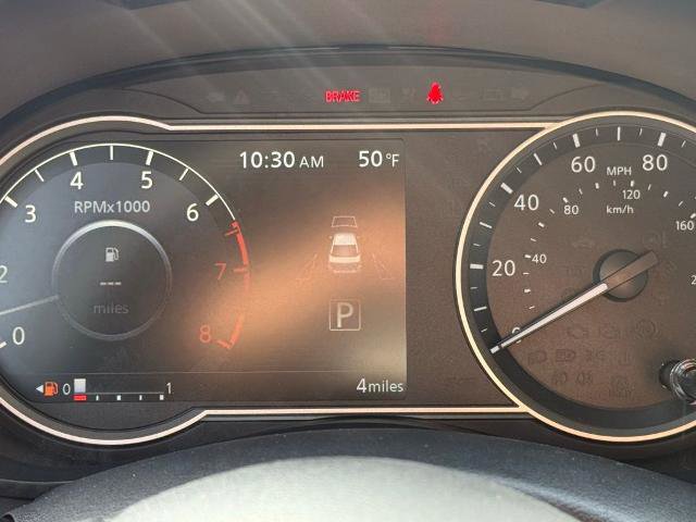 New 2025 Nissan Versa SR w/ Trunk Package image 30