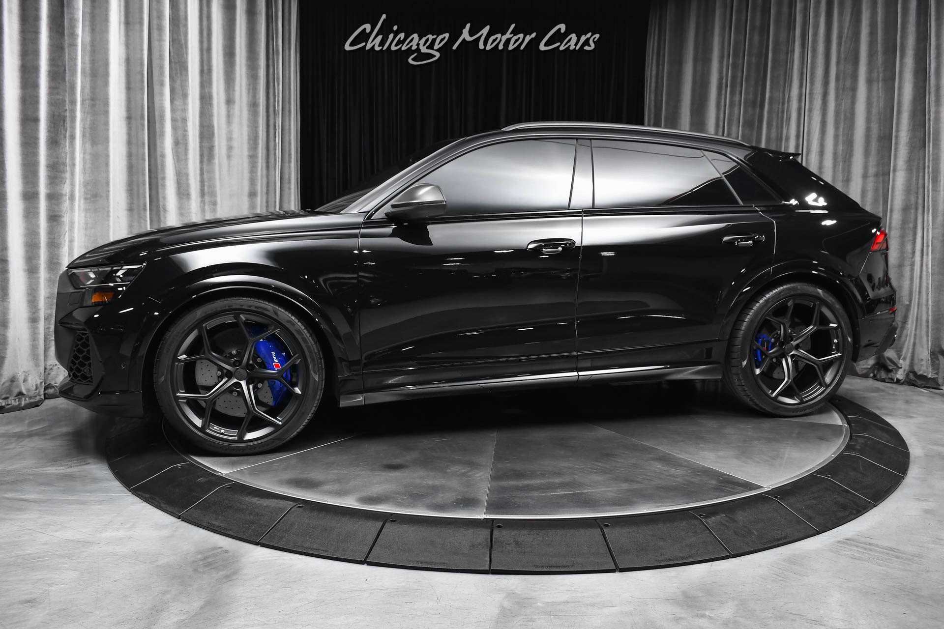 Used 2026 Audi RS Q8 performance AWD/4WD image 1
