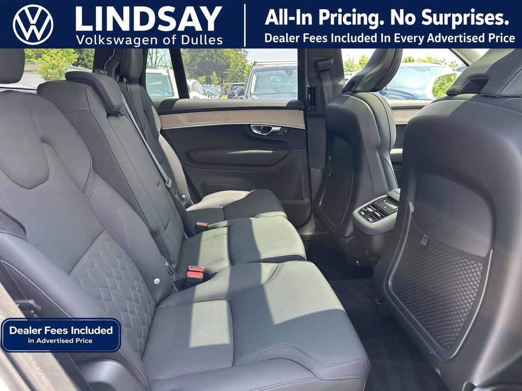 Used 2025 Volvo XC90 B6 Plus AWD/4WD image 13