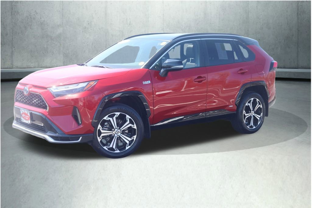 Used 2023 Toyota RAV4 XSE w/ Weather Package image 17