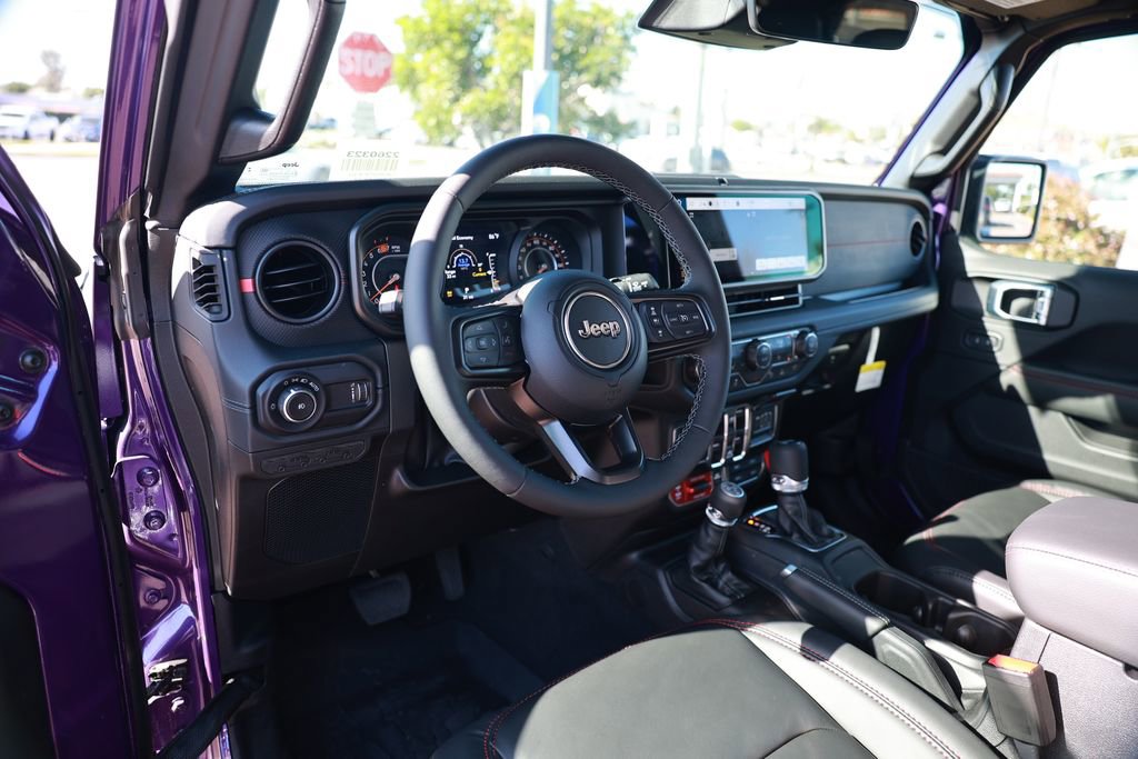 New 2026 Jeep Wrangler Unlimited Rubicon AWD/4WD image 10