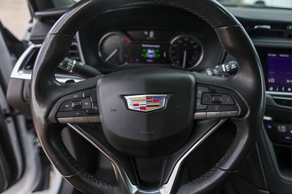 Certified 2022 Cadillac XT6 Luxury image 12