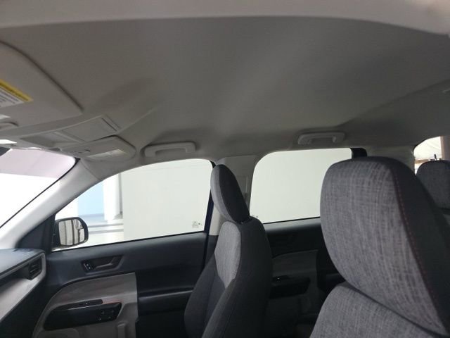 Used 2023 Ford Maverick XLT FWD image 15