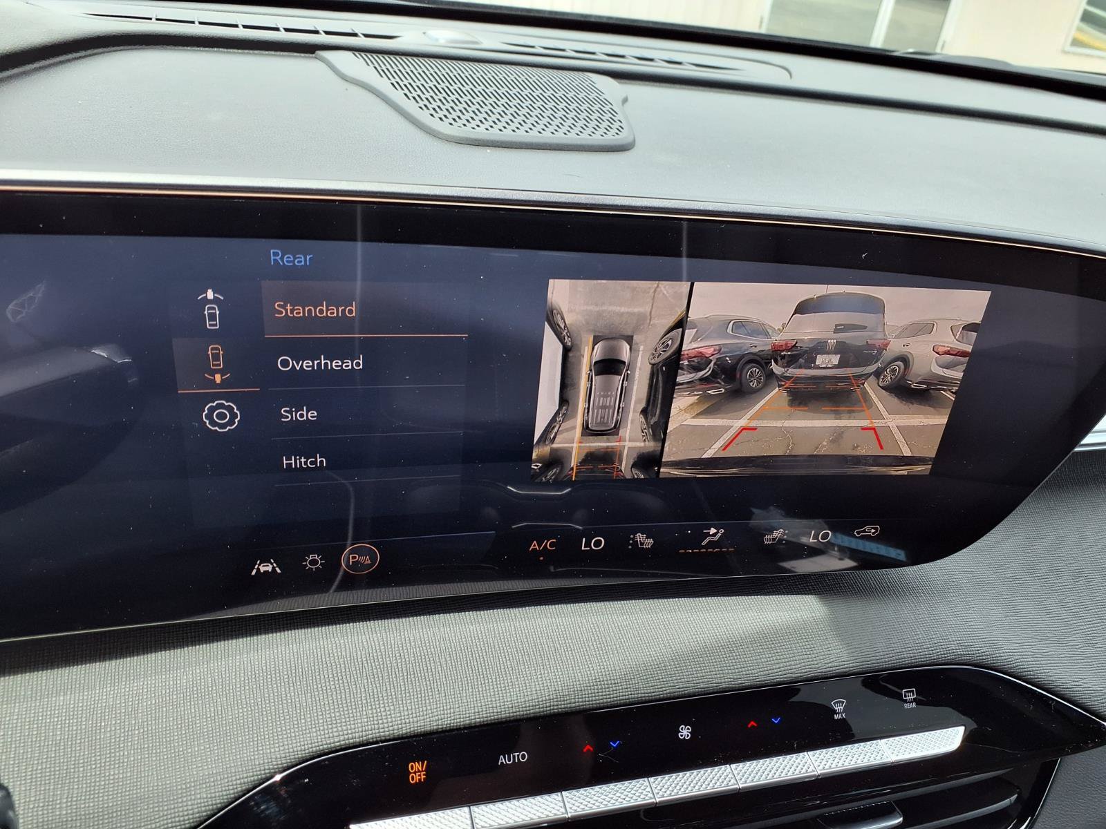 New 2026 Buick Enclave Preferred FWD image 5