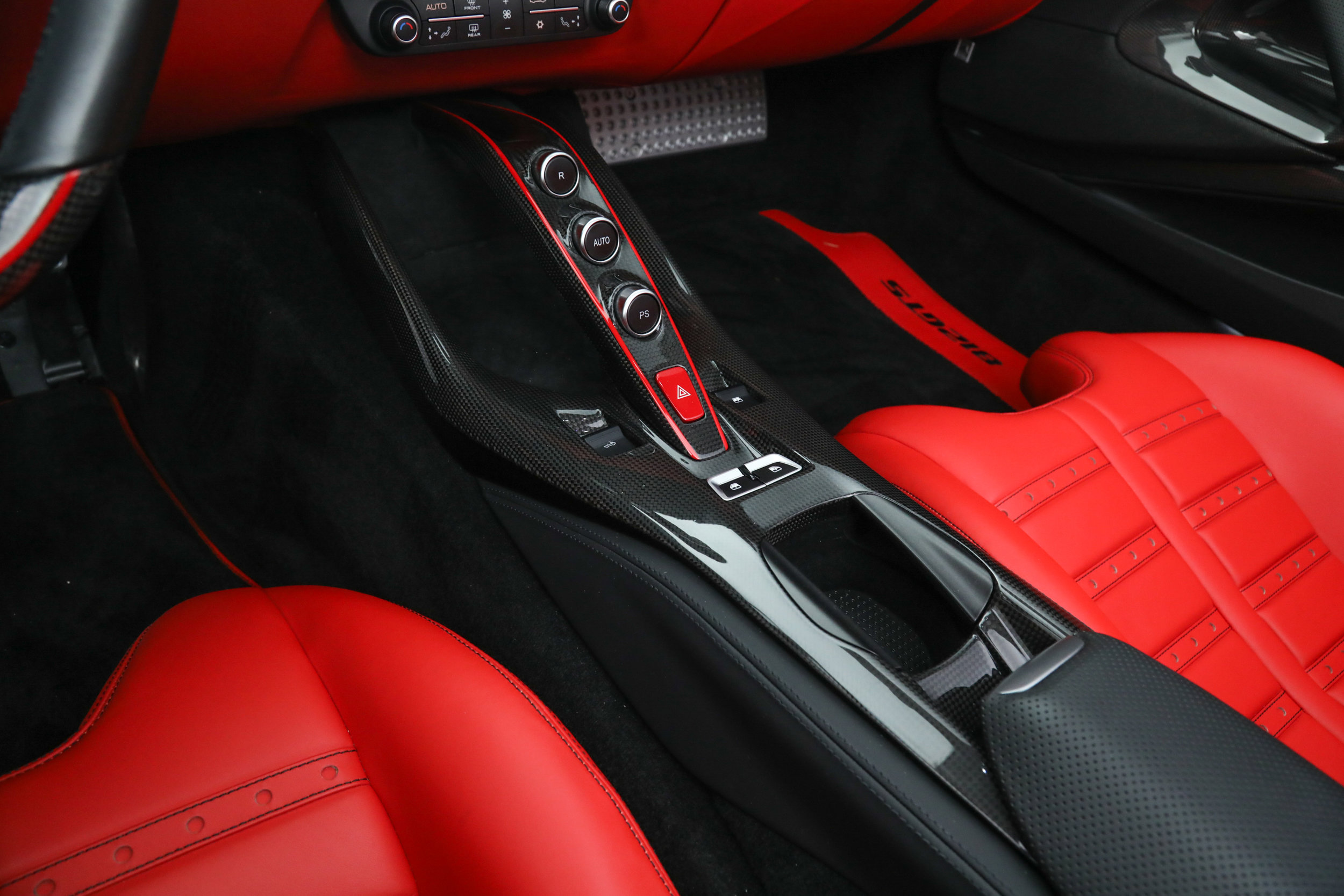 Certified 2023 Ferrari 812 GTS image 32