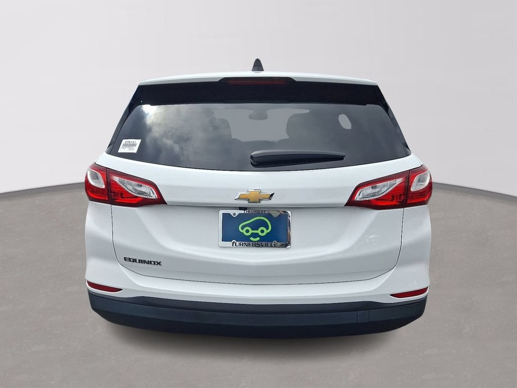 Certified 2021 Chevrolet Equinox LS w/ LS Convenience Package FWD image 5