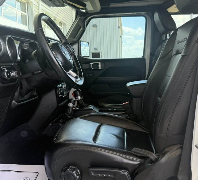 Used 2020 Jeep Wrangler Unlimited Sahara AWD/4WD image 6