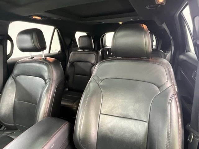 Used 2017 Ford Explorer Sport w/ Equipment Group 401A AWD/4WD image 6