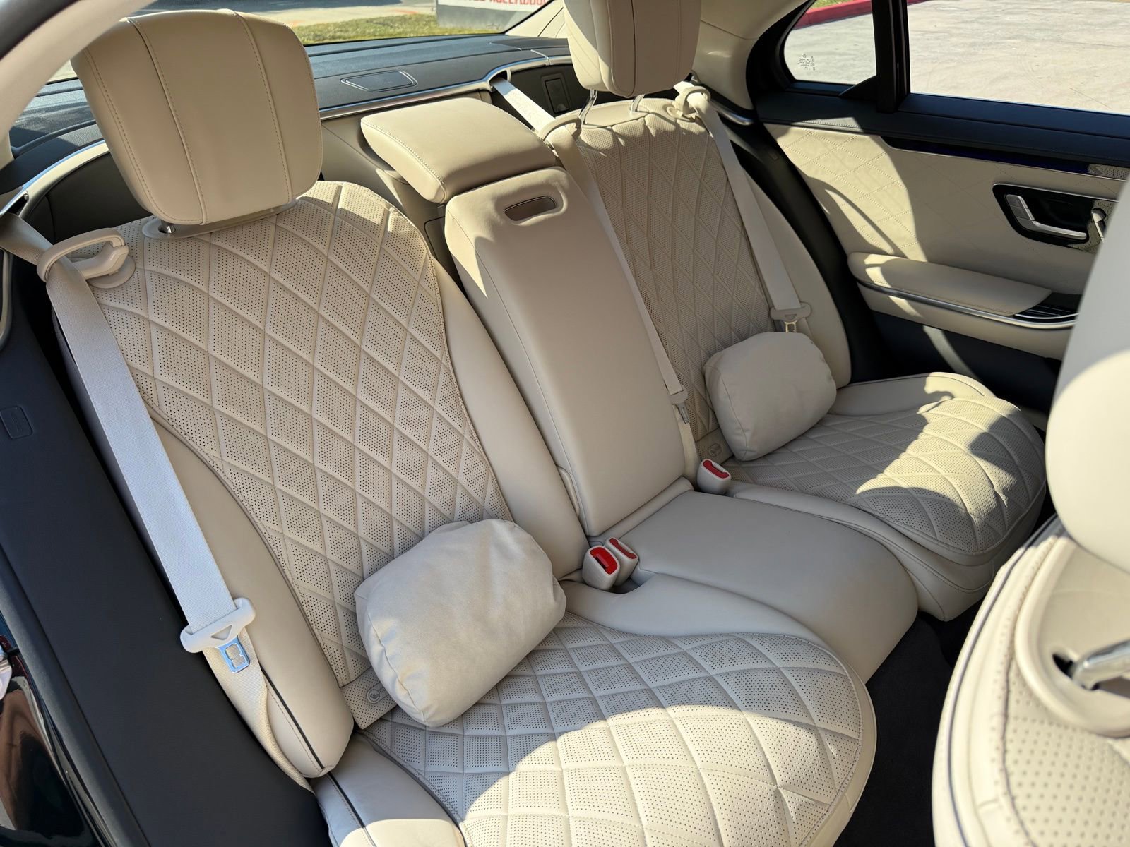 Used 2023 Mercedes-Benz S 500 4MATIC image 14