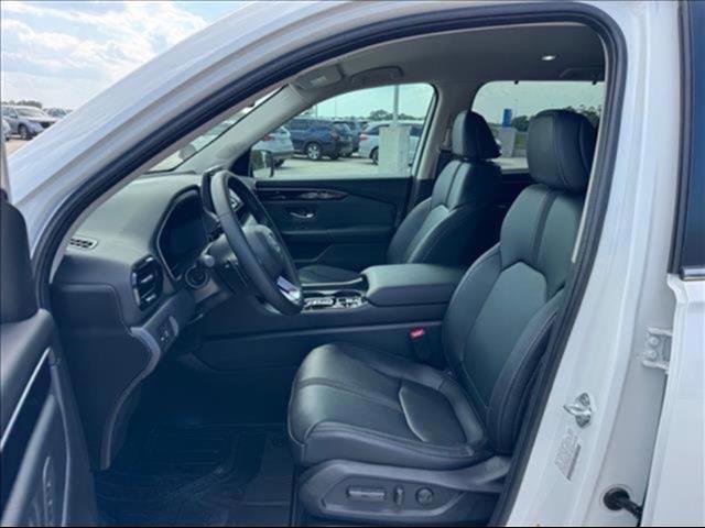 Certified 2025 Honda Pilot EX-L image 17