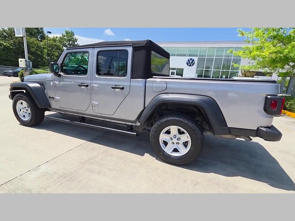 Used 2020 Jeep Gladiator Sport w/ Quick Order Package 24S AWD/4WD image 40