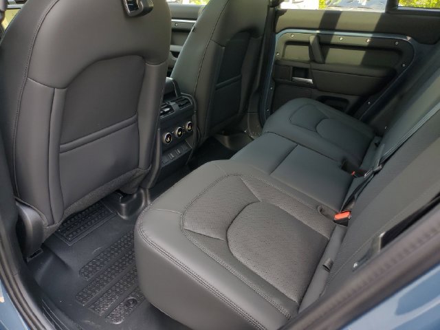 New 2026 Land Rover Defender 110 S AWD/4WD image 8