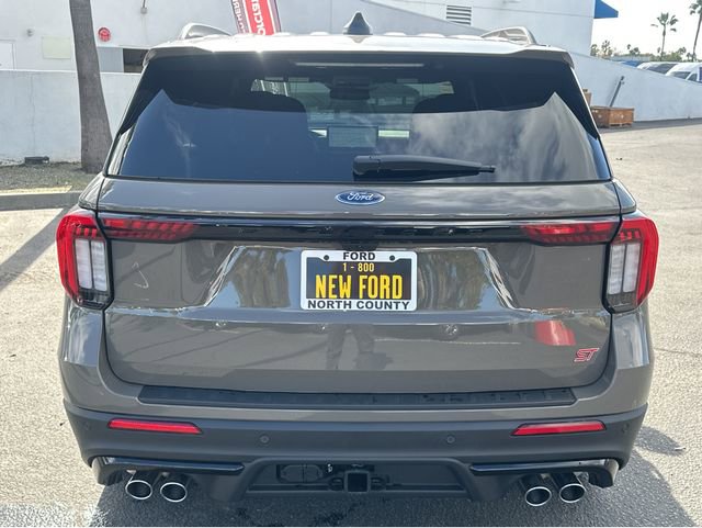 New 2026 Ford Explorer ST image 5
