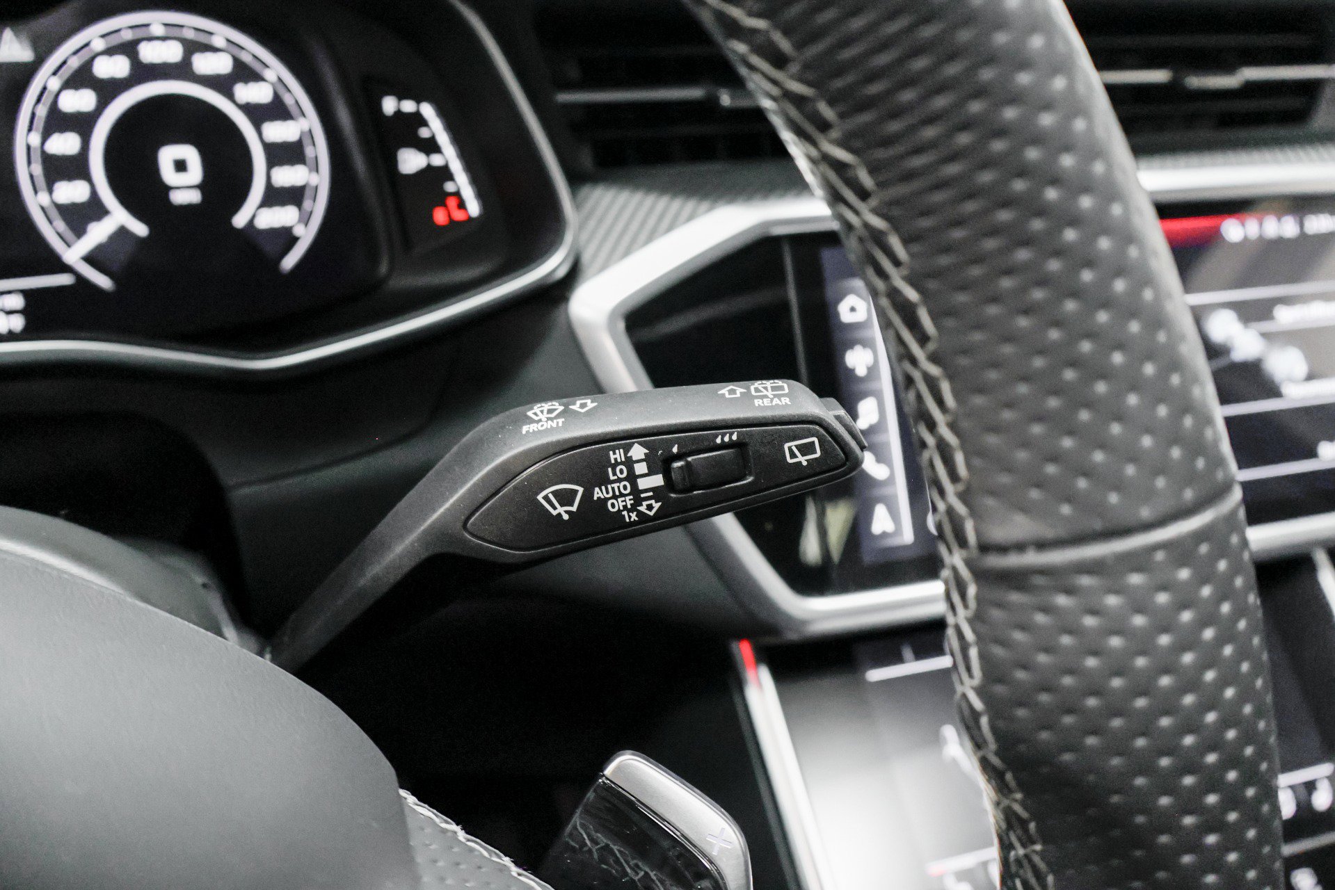 Used 2023 Audi RS 6 image 11