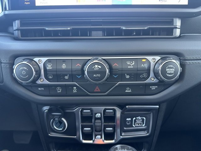 New 2025 Jeep Gladiator Sport image 34