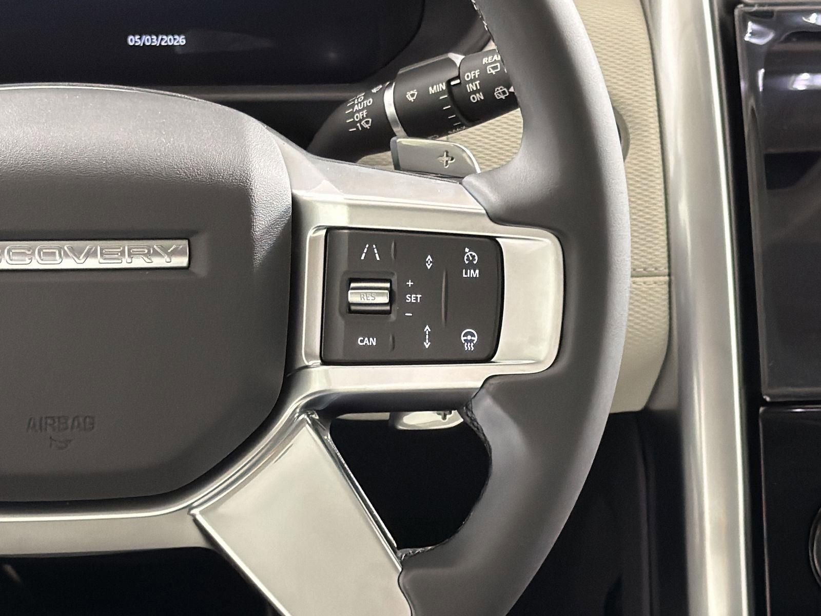 New 2026 Land Rover Discovery Limited Edition image 13