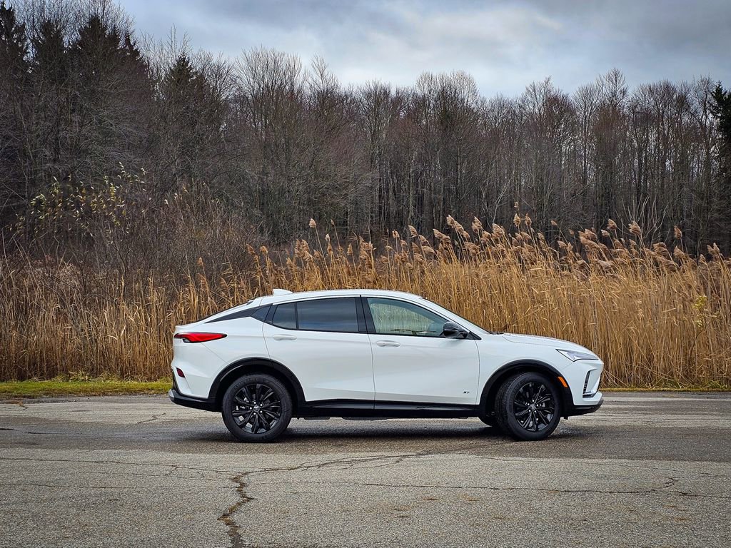 New 2026 Buick Envista Sport Touring w/ Convenience I Package image 3