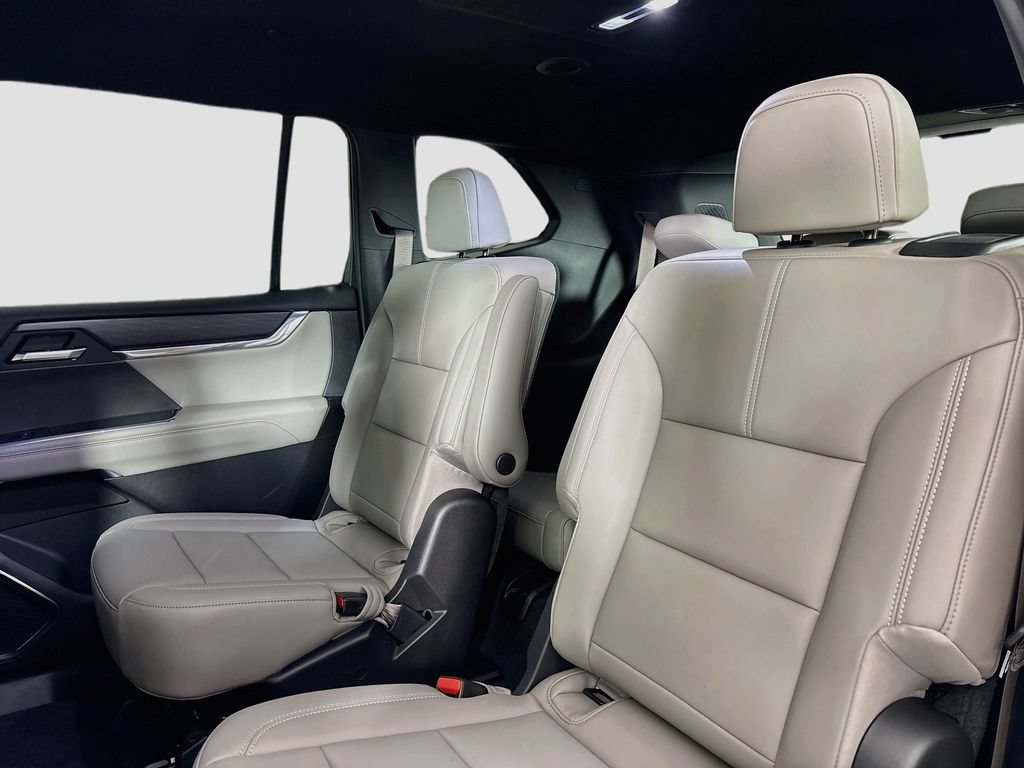 New 2026 GMC Acadia Elevation w/ Black Edition AWD/4WD image 24