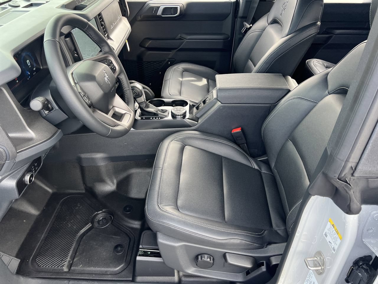New 2026 Ford Bronco Big Bend w/ Black Diamond Package AWD/4WD image 16