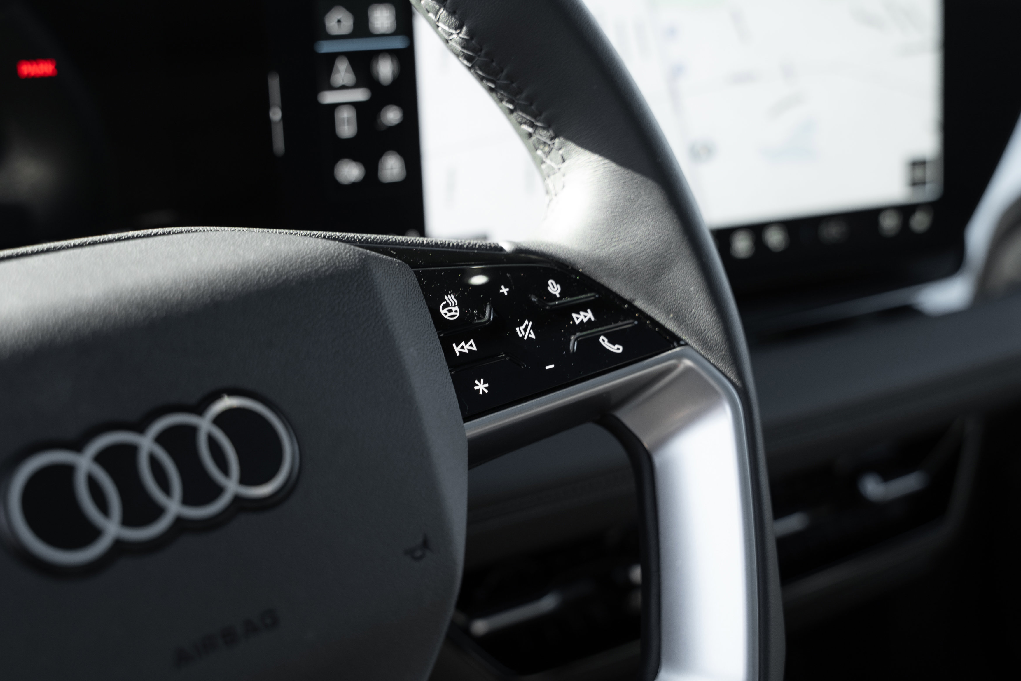 Certified 2025 Audi Q6 e-tron Premium Plus w/ Premium Plus image 12