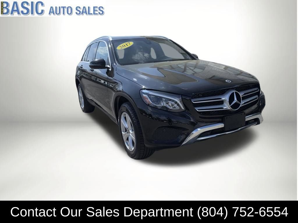 Used 2017 Mercedes-Benz GLC 300 4MATIC image 5