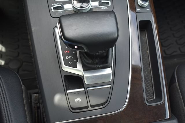 Used 2019 Audi Q5 2.0T Premium Plus w/ Premium Plus Package AWD/4WD image 31