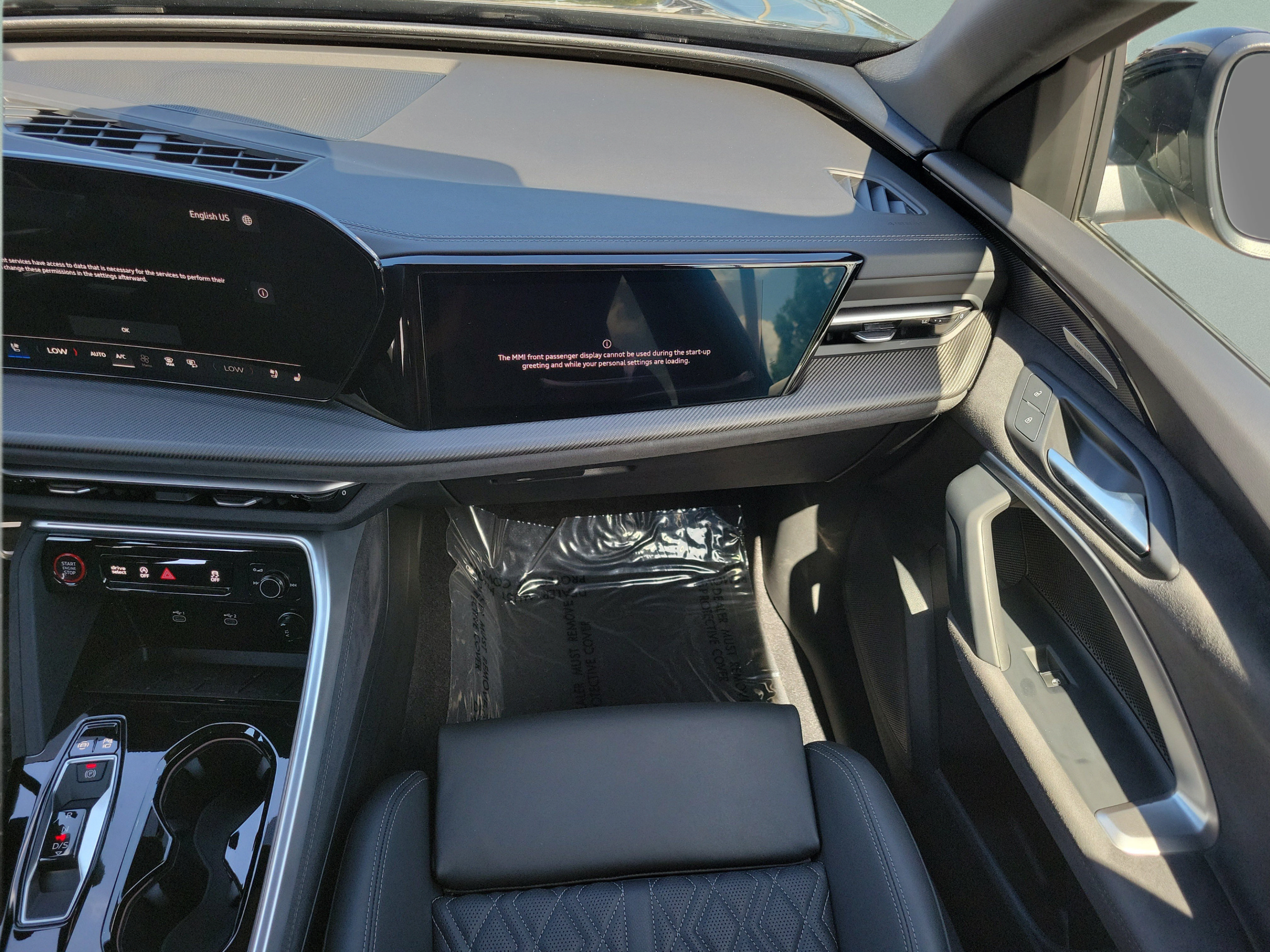 Used 2025 Audi SQ5 Prestige AWD/4WD image 15
