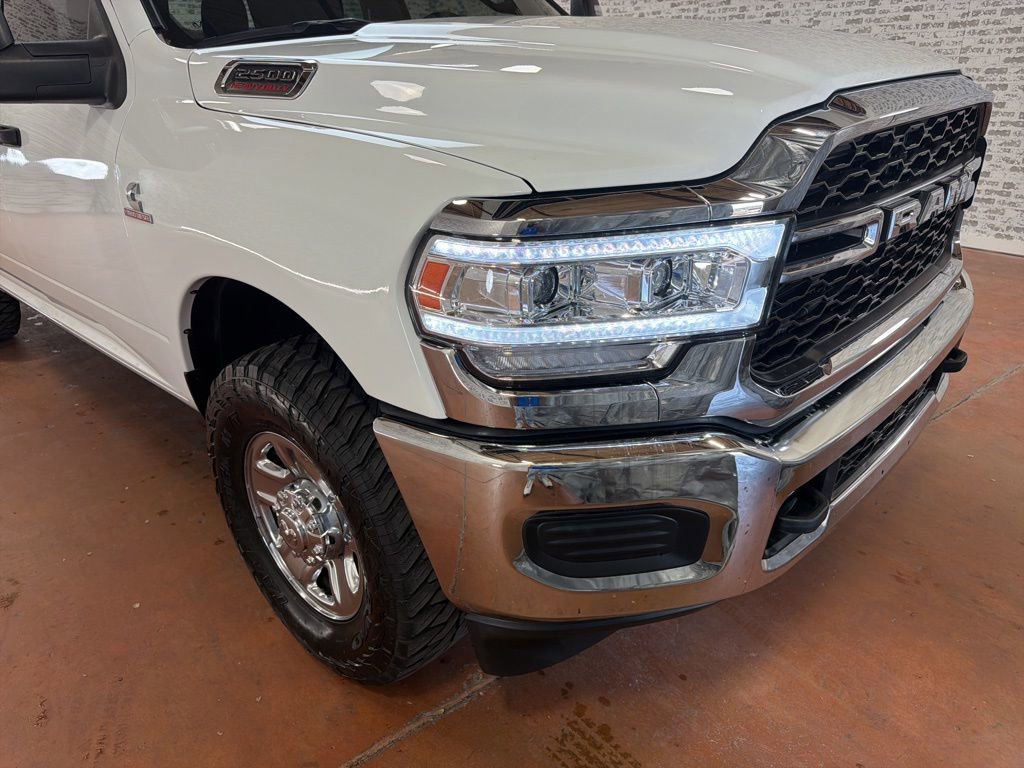 Used 2023 RAM 2500 Tradesman AWD/4WD image 9