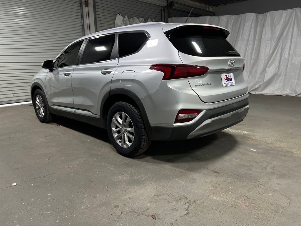 Used 2019 Hyundai Santa Fe SE FWD image 5