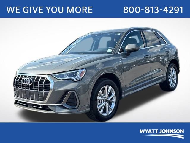 Used 2025 Audi Q3 2.0T Premium image 1