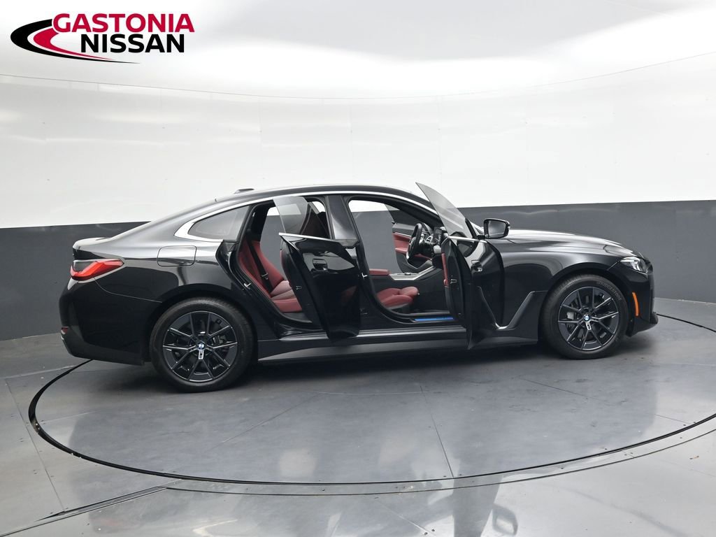 Used 2025 BMW i4 eDrive40 image 39