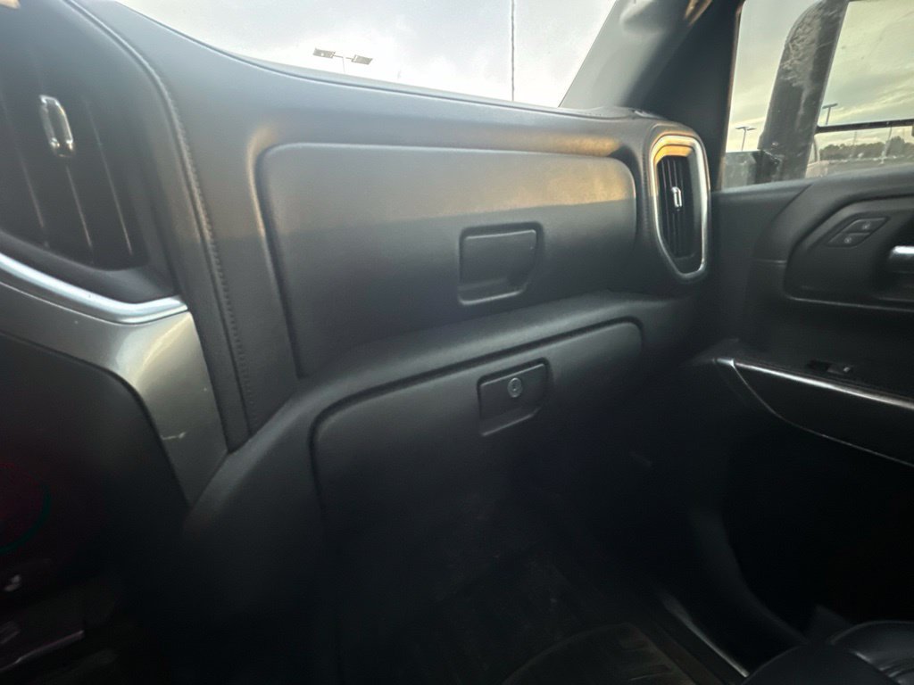 Used 2020 Chevrolet Silverado 2500 LTZ w/ LTZ Texas Edition AWD/4WD image 17