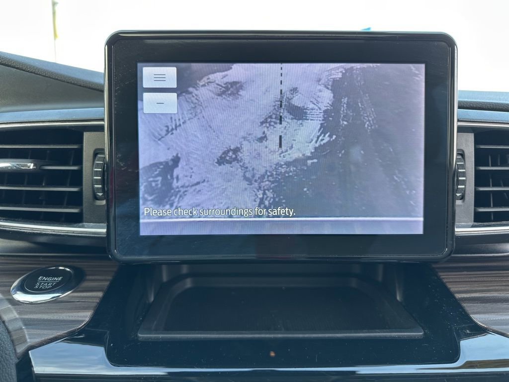 Used 2022 Ford Explorer Limited image 47