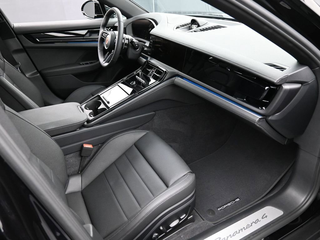 New 2026 Porsche Panamera E-Hybrid image 31