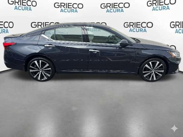Used 2019 Nissan Altima 2.5 Platinum AWD/4WD image 8