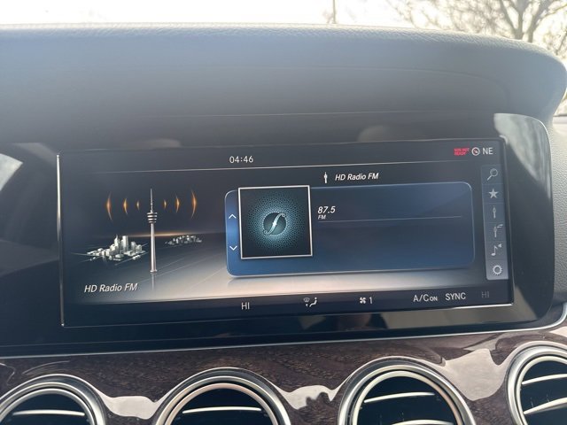 Used 2017 Mercedes-Benz E 300 image 24