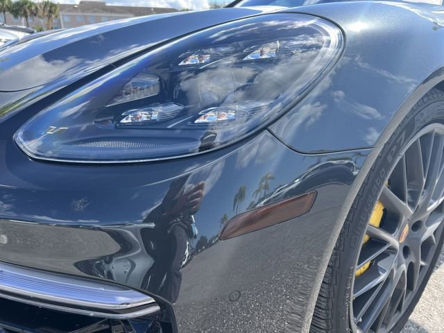 Used 2023 Porsche Panamera Turbo S image 9