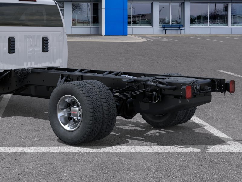 New 2026 GMC Sierra 3500 Pro image 7