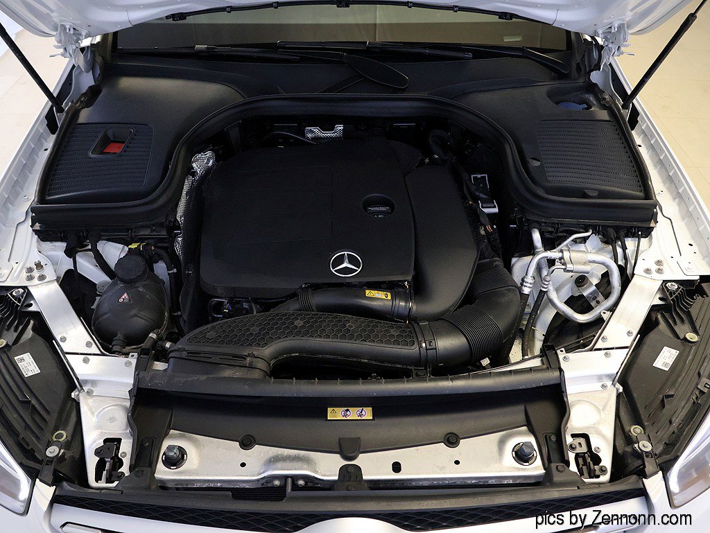 Used 2021 Mercedes-Benz GLC 300 GLC 300 image 36