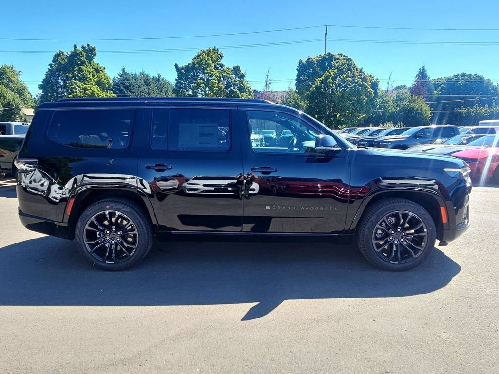New 2026 Jeep Grand Wagoneer Summit AWD/4WD image 8
