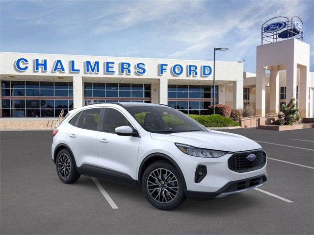 New 2025 Ford Escape SE w/ Class II Trailer Tow Package image 7